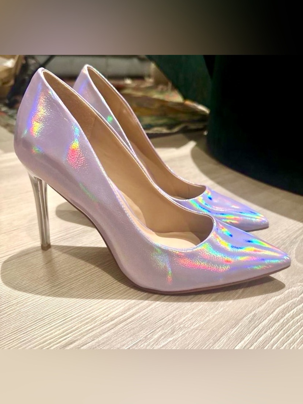 NWT Purple Iridescent Pointed-Toe w/Clear Heels